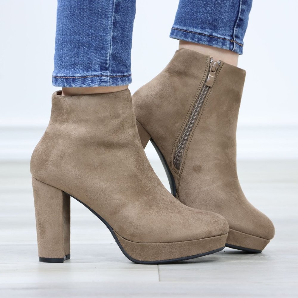 Platform Tan Suede Ankle Booties Block Heeled Boots - Picture 3 of 11